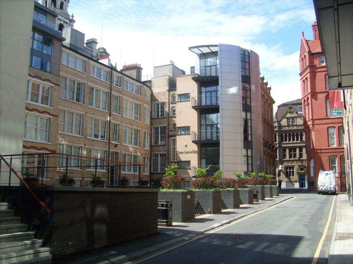 New York Loft Style Serviced In Centre Apartment Liverpool